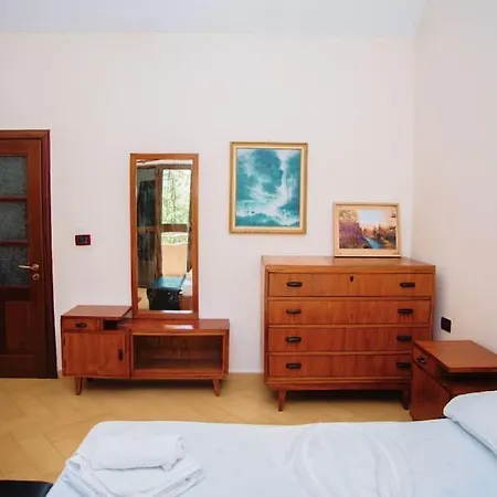 Appartement Premium Apartment Near Independence Monument Vlorë